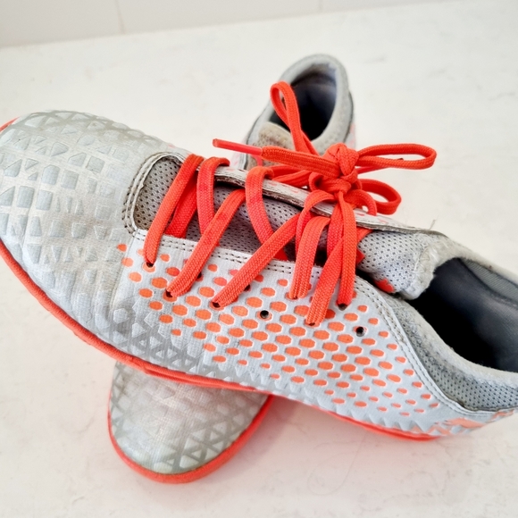 puma indoor trainers